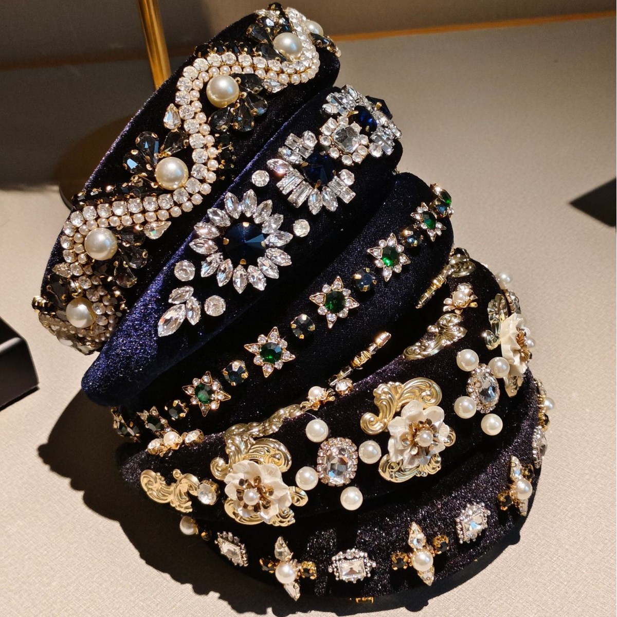 Women Accessories Sale - Accessorio per capelli di fascia alta