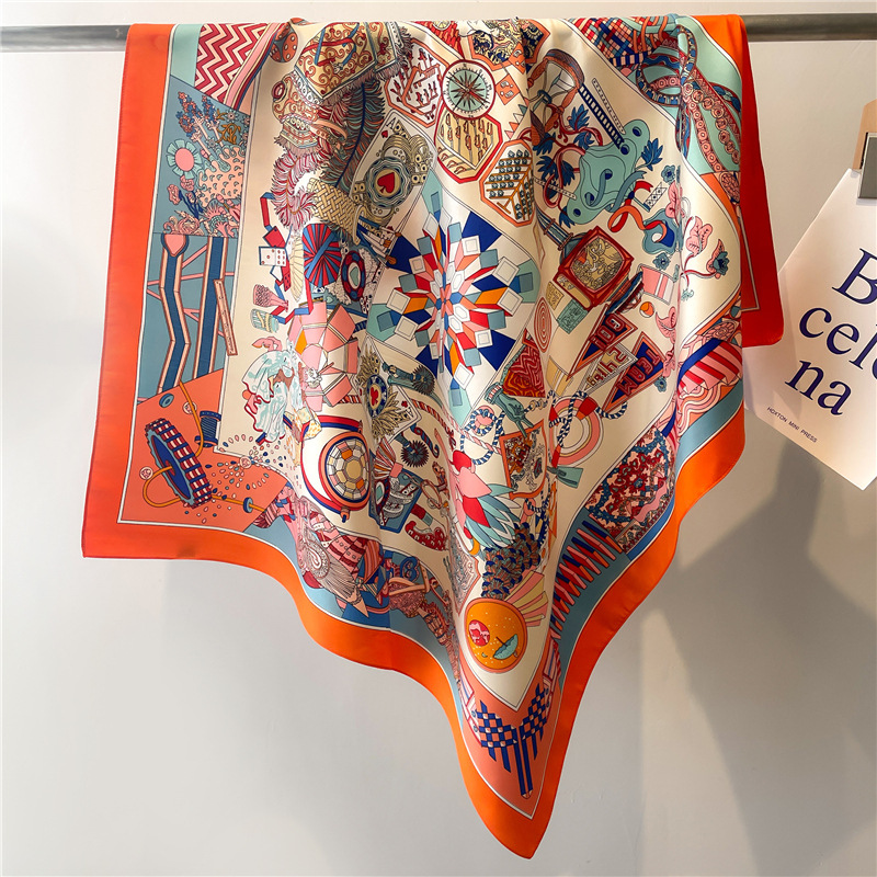 Nuova Sciarpa Quadrata in Seta - Silk Scarf Square recensione e prezzo